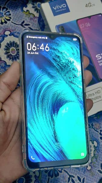 Vivo s1 8/256Gb COMPLETE BOX 03135733102 4