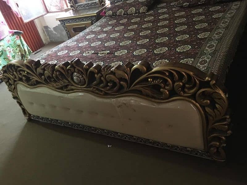 Bed Set in 10/10 condition 03017485051 1