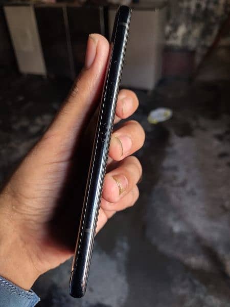 lg G 8x 6 / 128 . pta aproved. . 0347 11 44 66 5 10