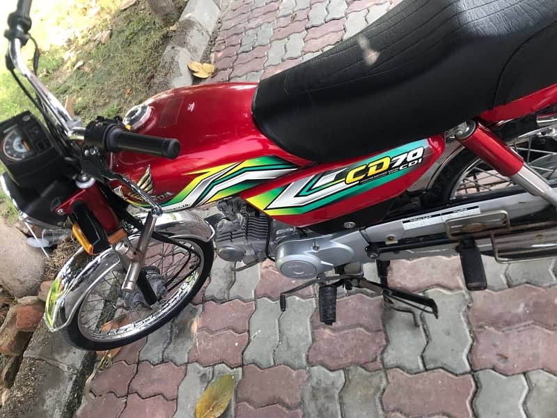 Honda 70 Red 03068425740 whtsapp 6