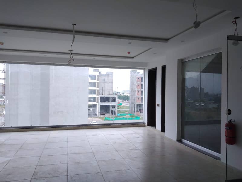 4 Marla 3rd Commercial Floor Is Available For Rent In Phase 6 DHA Lahore 6