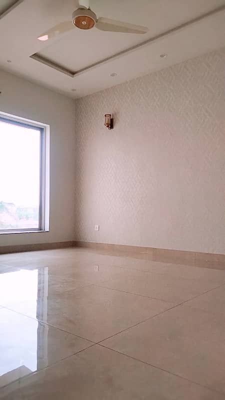 4 Beds 10 Marla Good Location House for Rent in Ex Air Avenue DHA Phase 8 Airport road Lahore. 4