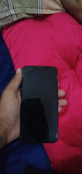 iphone 11 pro max non pta sim chale re ha 1