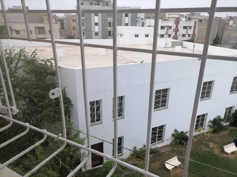 Get In Touch Now To Buy A Near to Mosque Flat In Karachi 15