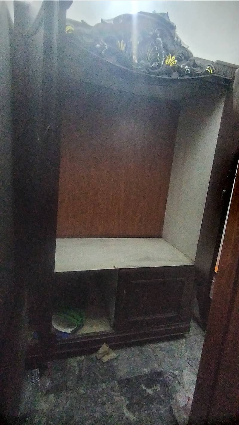 Showcase And Double Cupboard For Sale 3