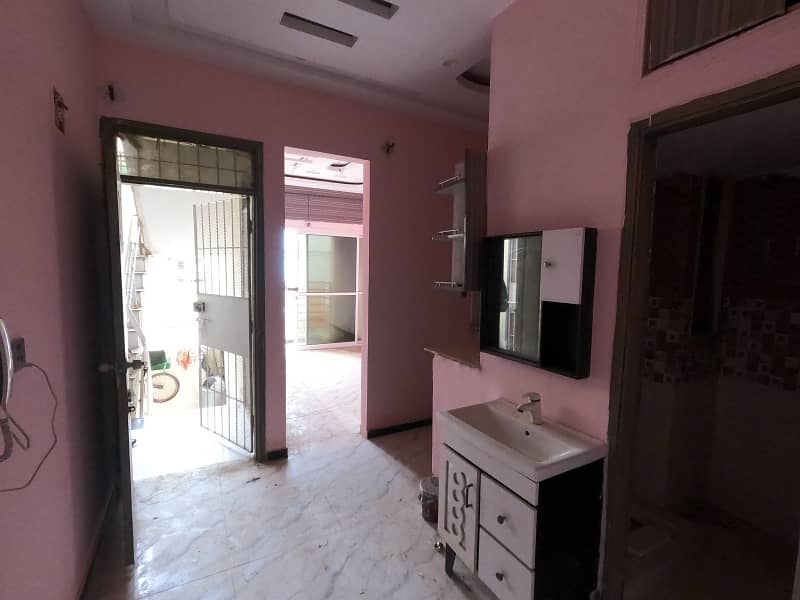 A. Mateen Height Flat In Allahwala Town - Sector 31-G 1