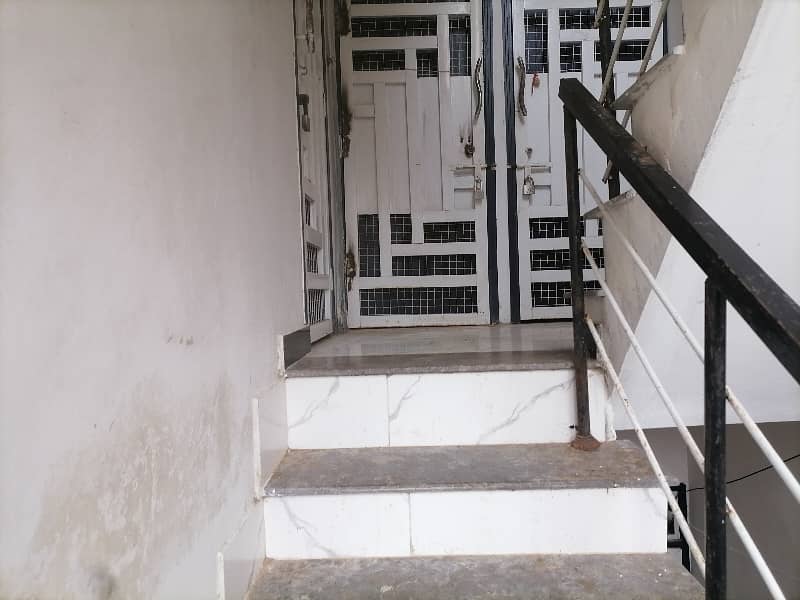 45 Square Yards Flat for sale in Korangi 11