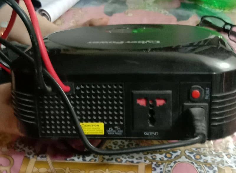 Cyber Power UPS Inverter 3