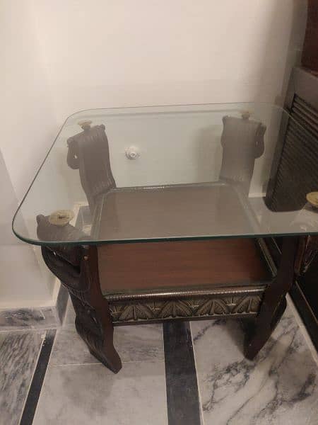 Wooden Center Tables With Glass Top 3