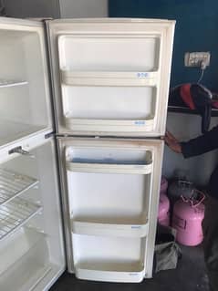 lg no frost fridge jenioun condition