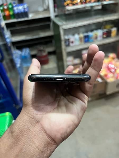 iphone xs pta approved 5