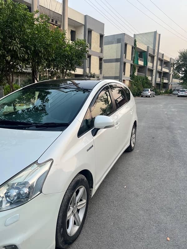 Toyota Prius Alpha 2012 ( 2016 import) 7