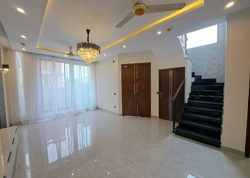 5 Marla Luxury House Available For RENT In DHA Phase 9 Town Lahore 5