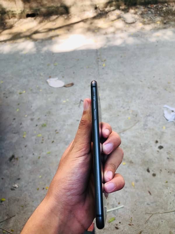 iphone 8plus non pta 5