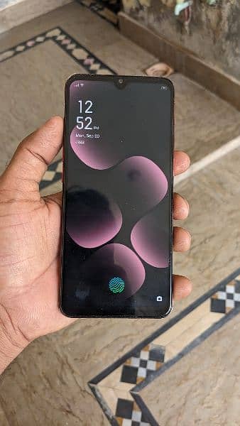 oppo F15 8/256 pta 1