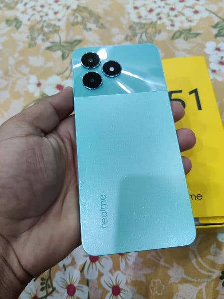 Realme C51 3