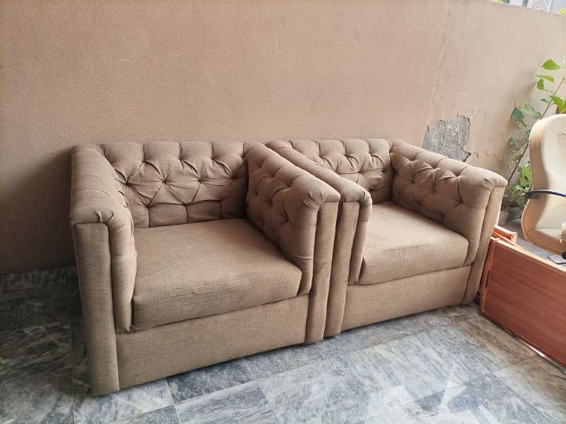 2 Single Seater Sofa Set 0