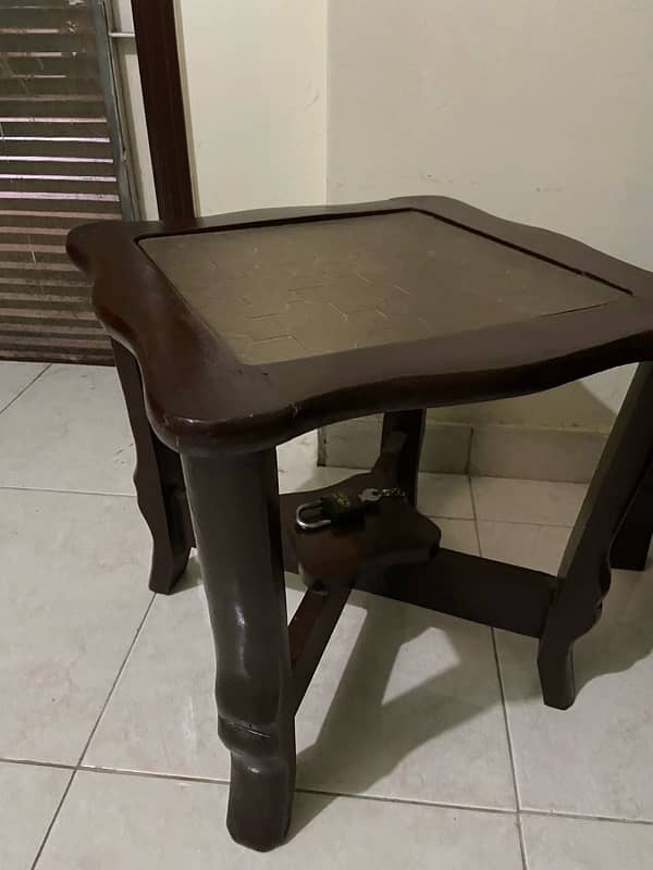 central table with two side corners 3