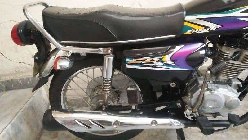 Honda 125 bio matic majood hai 19