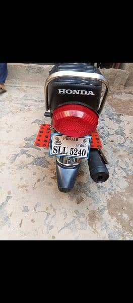 Honda 125 6