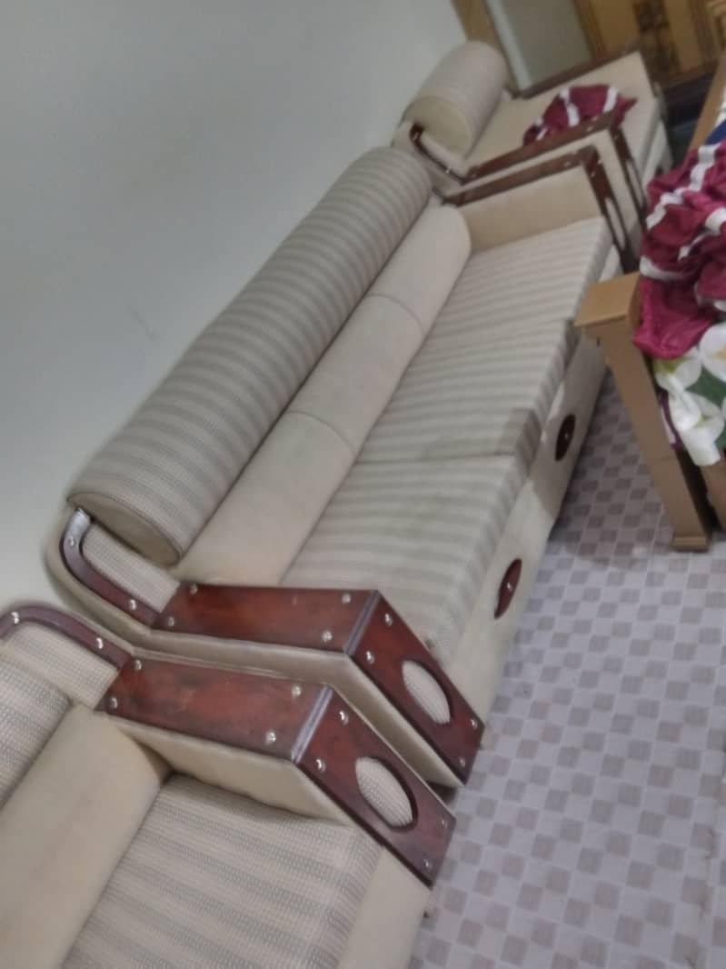 5 seter sofa set 1