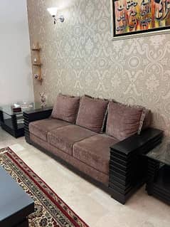 6 seater sofa in excellent condition for home use