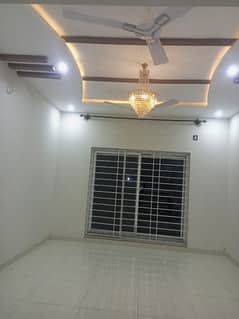 Upper Portion Available For Rent In Gulberg