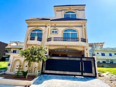 8 MARLA LUXURY BRAND NEW HOUSE FOR SALE FAISAL TOWN A BLOCK F-18 ISB