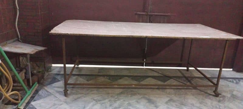 table phatta 0