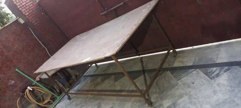 table phatta 1