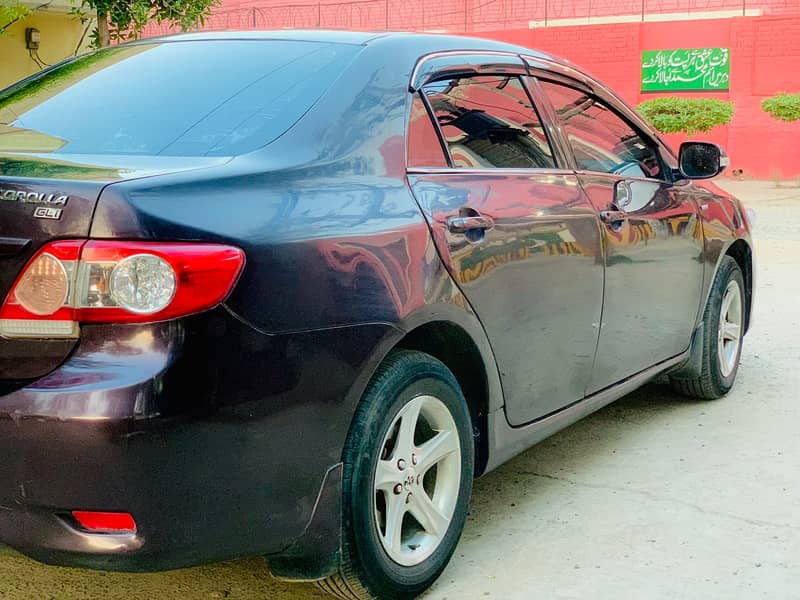 Toyota Corolla GLI 2012 4