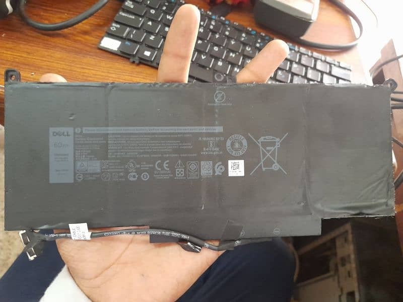 Dell latitude 7390 1