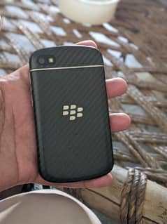 blackberry Q10 4G FOR HOT-SPOT Very GOOD PTA non