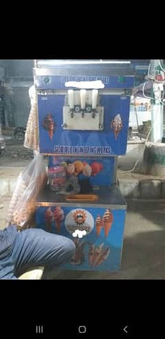 Ice cream machine