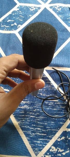 Benytone orignal dynamic microphone 1