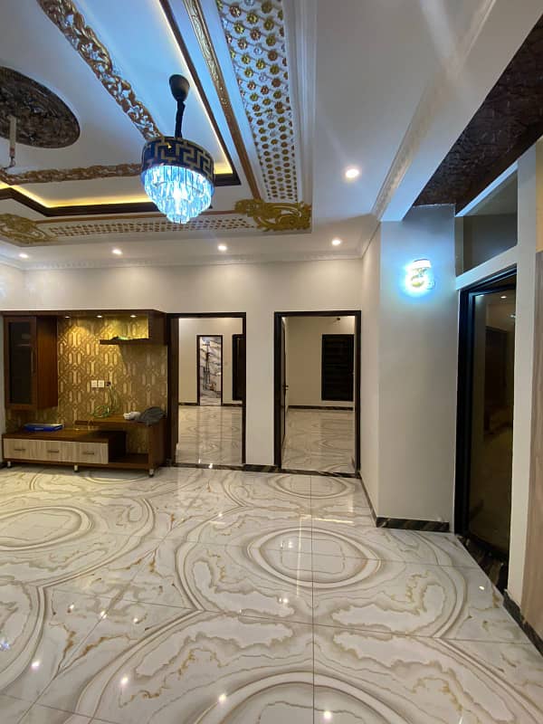 7 MARLA HOUSE FOR SALE IN EXECUTIVE BLOCK PARK VIWE CITY LAHORE 15