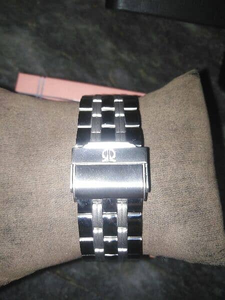 Titan watch NL1639SM01  whatsapp plz (0**3**1**7**4**5**4''5***1**3*5) 1