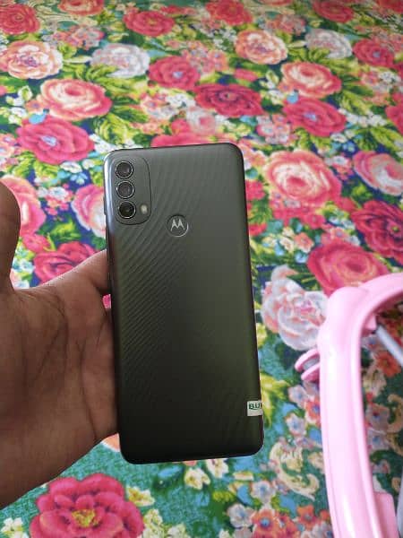 Motorola E40 brand new condition 3