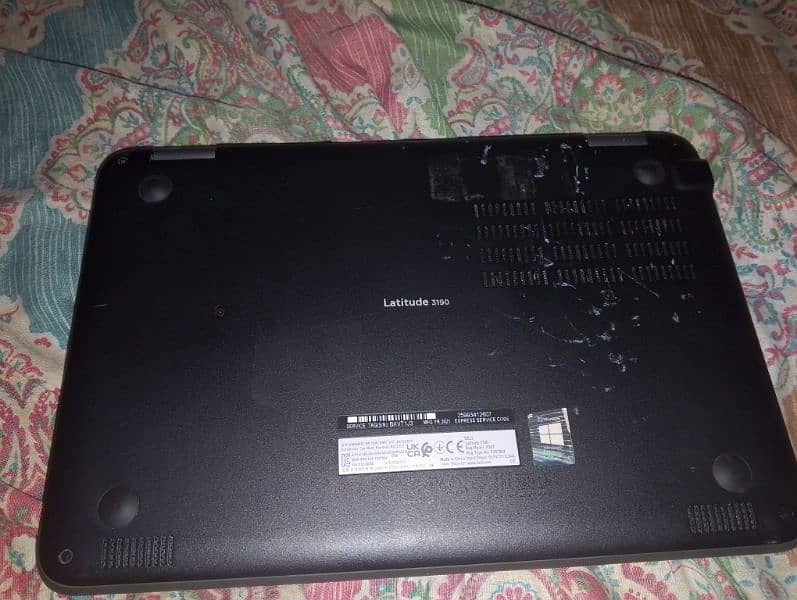 Dell laptop latitude 3190 1