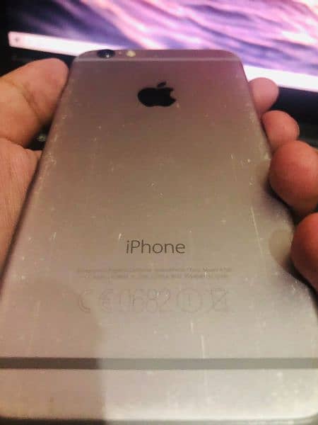 iPhone 6 non PTA 64gb 4