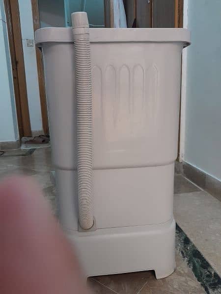 Small Super Asia Washing machine 3