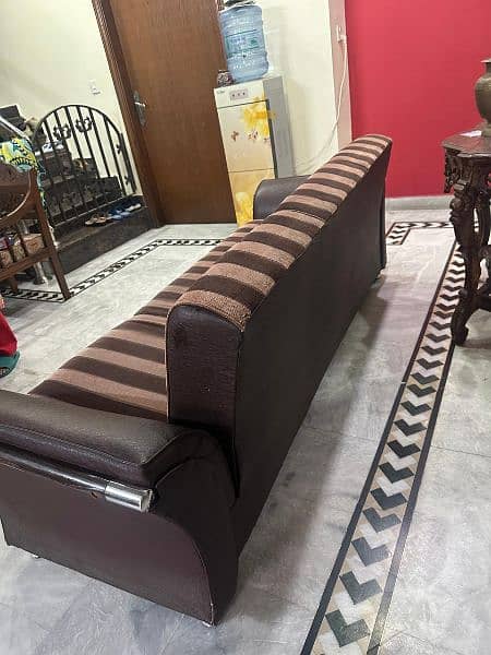 sofa bed in good condition call 03237406672 2