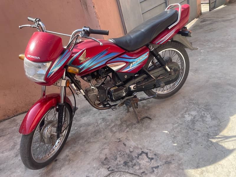 Honda pridor 100 1