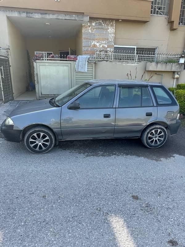 Suzuki Cultus VXR 2001 0