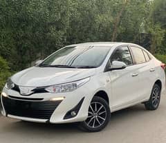 Toyota Yaris Ativ x 1.5 0