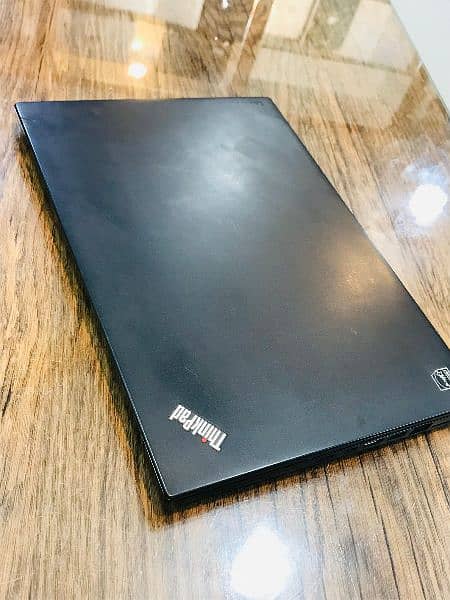 lenovo think pad i5 6th gen 6