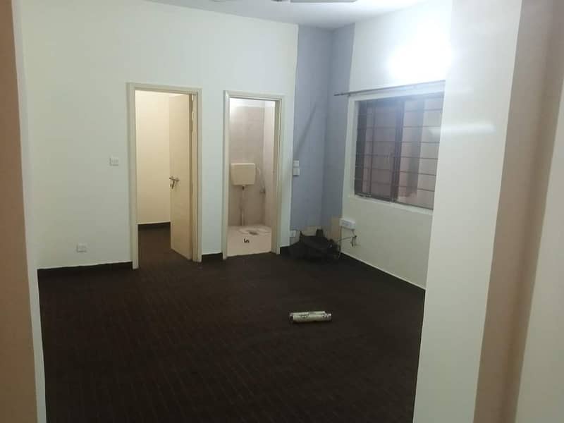 Flat For Sale In Housing Foundation G-11/3 1