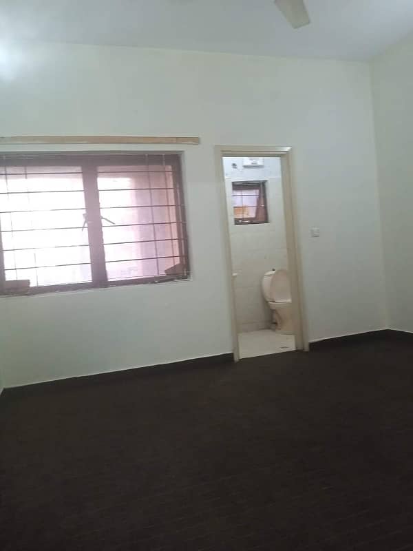 Flat For Sale In Housing Foundation G-11/3 2