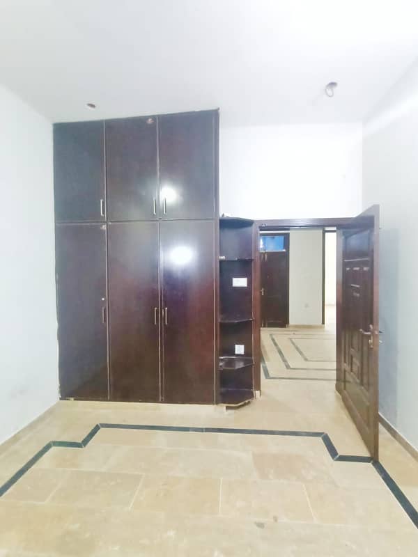 Ghouri town pH 4c2 First floor water electrity Available 1