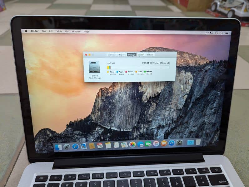 MacBook Pro Core i5 2015 4